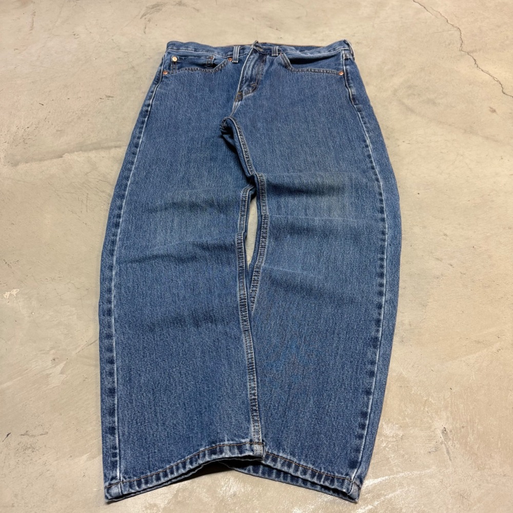 Vintage y2k Levi's 505 Jeans